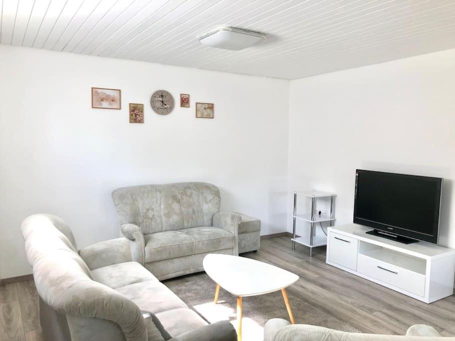Deißlingen Schoene Ferienwohnung Direkt Am Neckar מראה חיצוני תמונה